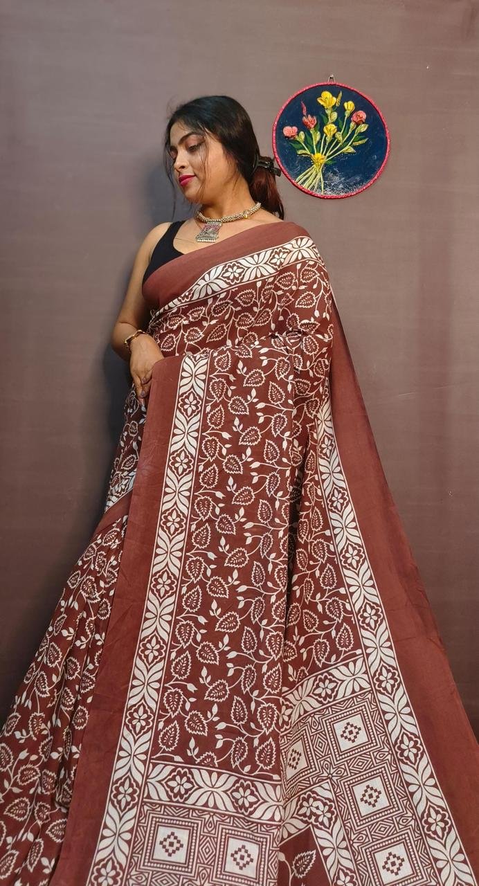 Rani Pink Block Print Saree - Image 6