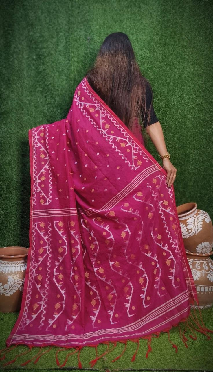 Vanmayuri Jamdani Saree - Image 3