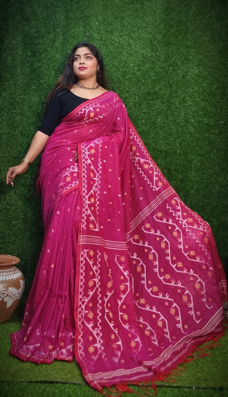 Vanmayuri Jamdani Saree - Image 4
