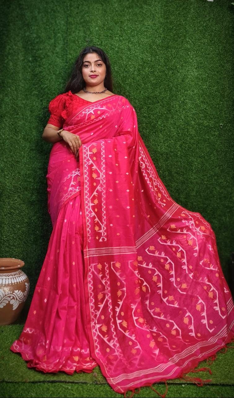 Vanmayuri Jamdani Saree - Image 12